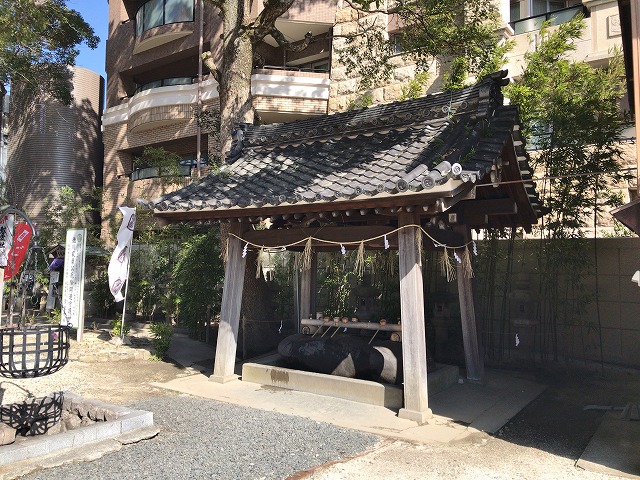 菅生神社(岡崎市)　手水舎