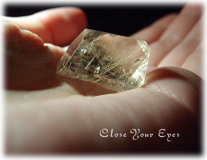 smokyrutile-quartz02.jpg