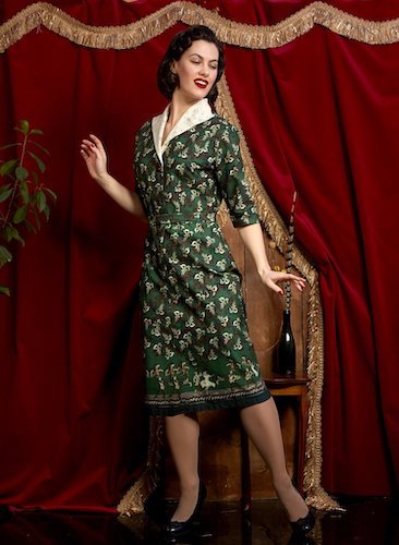 Betsy_-_Green_Lace_Collar_Cabaret_Print_1930s_Vintage-style_Dress3a_2048x2048.jpg