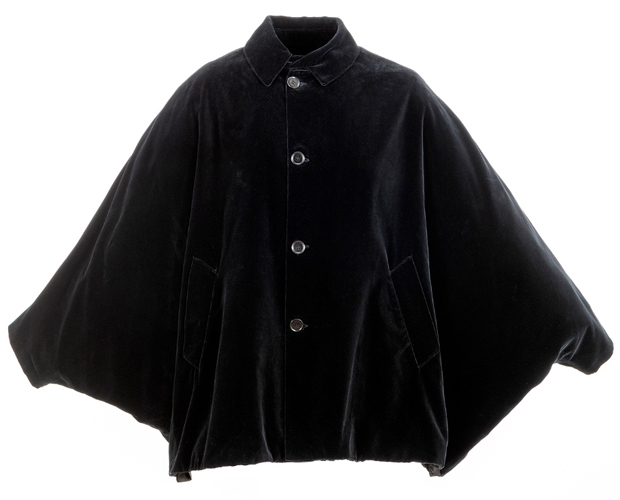 Black Cape worn by John Lennon from the movie Help！
